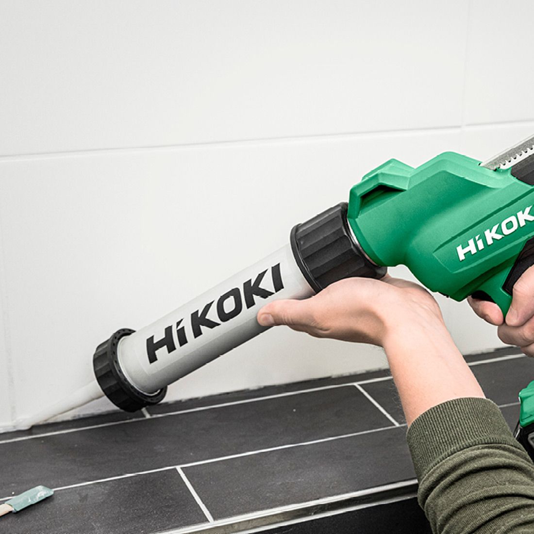 HIKOKI AC18DA4WZ 18V 300ML CAULKING GUN BODY