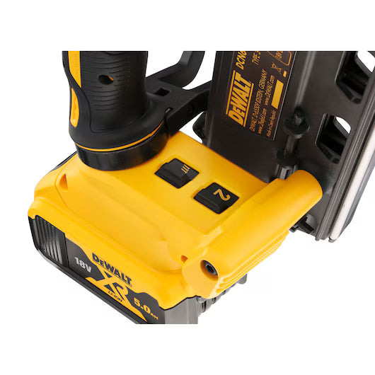 DEWALT DCN692Z 18V XR NAILER BODY 1ST FIX