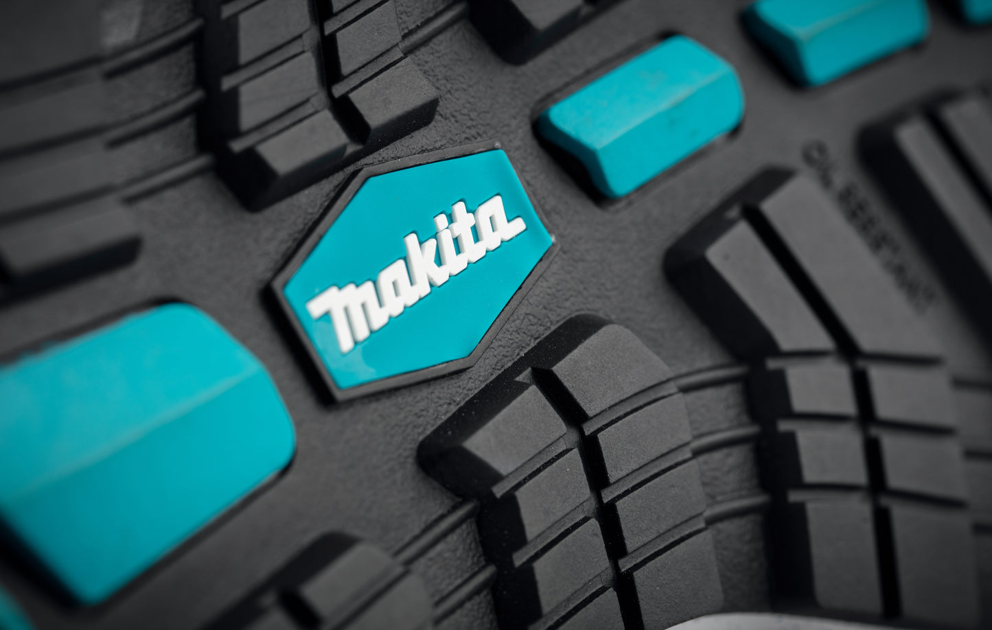 MAKITA MK404M KOBE SAFETY TRAINER SIZE 12 BLACK