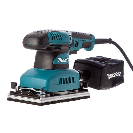 MAKITA BO3710 1/3 SHEET 240V ORBITAL SANDER C/W DUST BAG