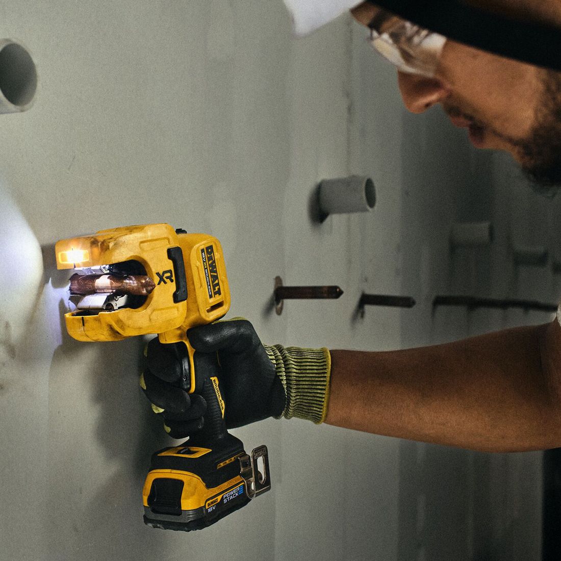 DEWALT DCE154N 18V XR COPPER TUBE PIPE CUTTER BODY