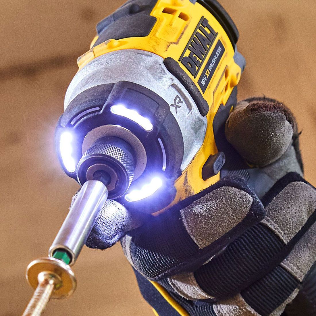 DEWALT DCK2200H2T 18V B/LESS TWIN KIT PREMIUM 2 X DCBP518