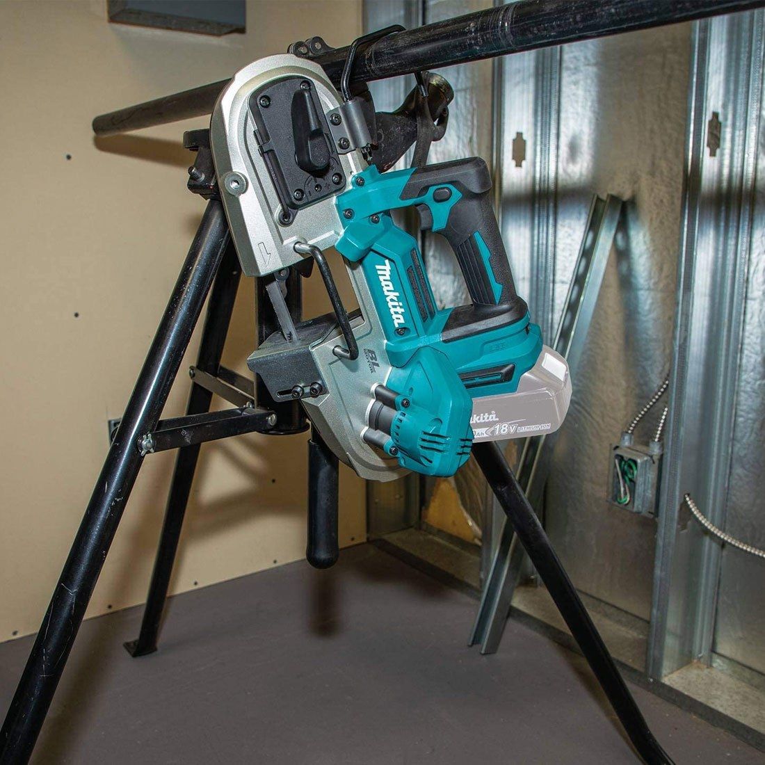 MAKITA DPB183Z 18V LXT BAND SAW BODY