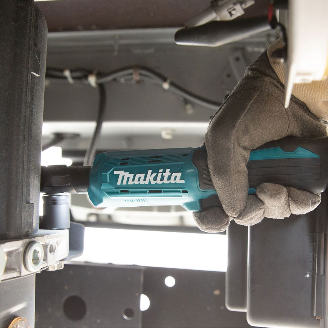 MAKITA DWR180Z 18V LXT RATCHET WRENCH BODY 3/8 + 1/4