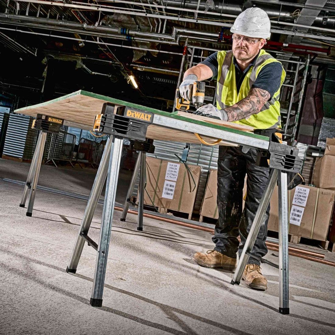 DEWALT DWST1-75676 TWIN PACK METAL FOLDING SAWHORSE