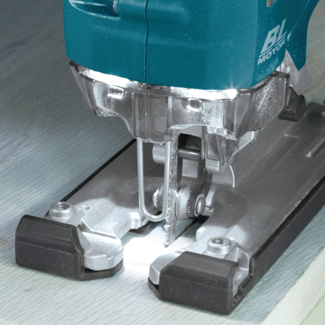 MAKITA DJV182ZJ 18V LXT BRUSHLESS JIGSAW + MAKPAC 2