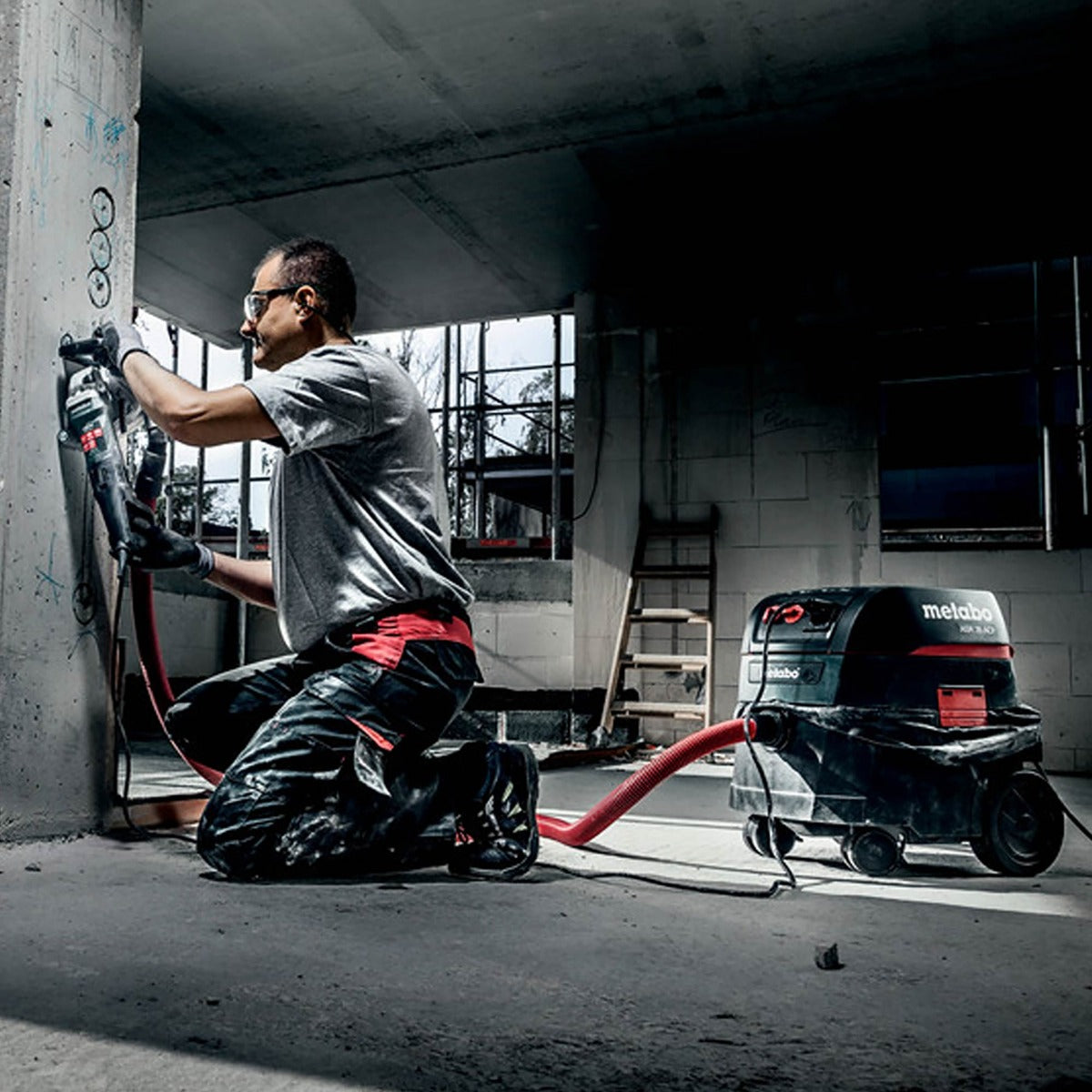 METABO MFE40 WALL CHASER + ASR35MACP EXTRACTOR 240V